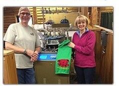 Máquina de tricotar Jacquard totalmente computadorizada com ecrã táctil para chapéus e lenços esportivos 325 KG