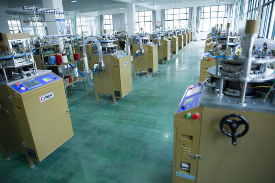 Máquina de tricô Jacquard de alta velocidade para chapéu e lenço com calibre de 7 GG
