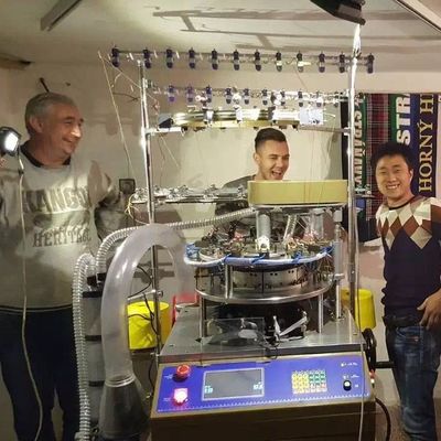 Máquina de tricô circular totalmente computadorizada para fazer bonés e lenços