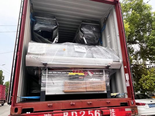Máquina de tricô de cama plana de 52 polegadas A ferramenta definitiva para a produção de colar e suéter