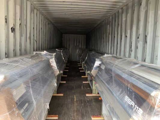 Máquina de tricô plana de 80 polegadas para baixo custo de manutenção e colar de transporte duplo