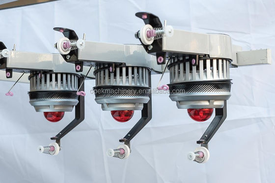 Máquina de tricô de colarinho plano totalmente computadorizada, com carro único e três sistemas