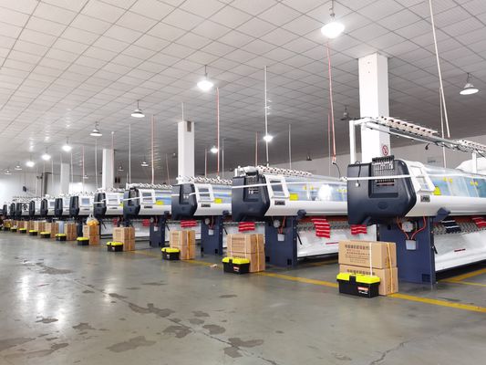 Operação sem esforço com máquina de tricô plana profissional 14G