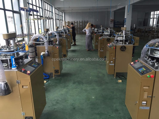 Máquina de tricotar chapéu de crochet industrial de capacidade única e dupla 325KG
