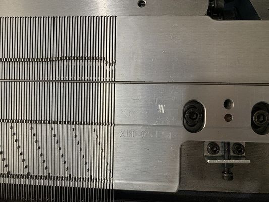 Máquina de tricô plana computerizada de sistema duplo para camisolas totalmente jacquard