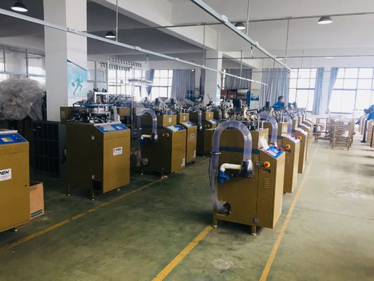 60-120RPM/min Velocidade de tricô Escarpa Computador Máquina de tricô plana 325KG OPEK Alta Velocidade