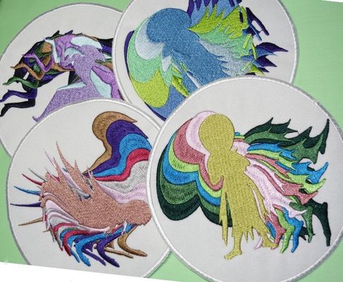 Máquina de bordado de chapéu de cabeça única com 15 agulhas de precisão para camiseta / chapéu / boné