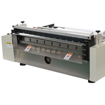 Tipo de corte Máquina de corte de tecido de malha de operação automática para chapéu de fita 0,9 Kw