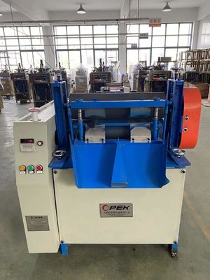 Pompom Machine para brinquedos Acessórios e Chain de Chave NO Computarizado Alto Desempenho