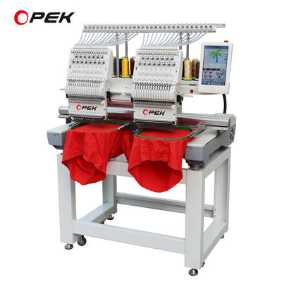 Fabricação de chapéus industriais informatizados T-shirts chapéus de vestuário bordados planos
