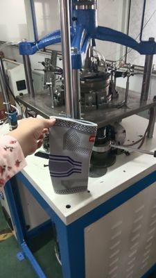 Máquina de tricô de joelhe com 4 cores
