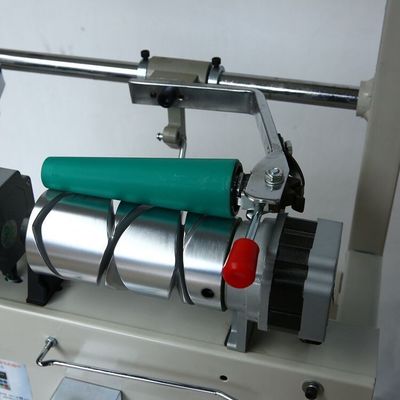 Máquina automática de enrolar fios e fios para materiais brancos em oficinas de reparação de máquinas