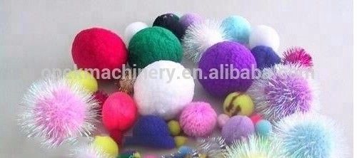 3 GG Máquina de franjas de pompom de poliéster para produção de pompom redondo