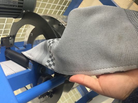 Máquina de fabricação de rótula Jacquard para joelheiras desportivas Computarizada e tecnologia avançada