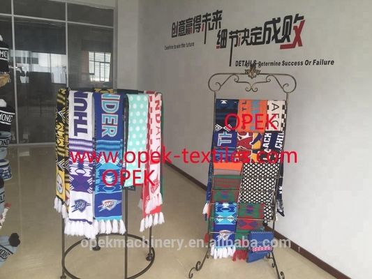 Revolucione a sua máquina de tricotar lenços de fã de futebol totalmente computadorizada