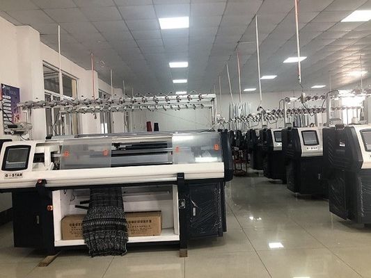 1280 KG Máquina de tricô plana computadorizada para luvas com tecnologia Jacquard